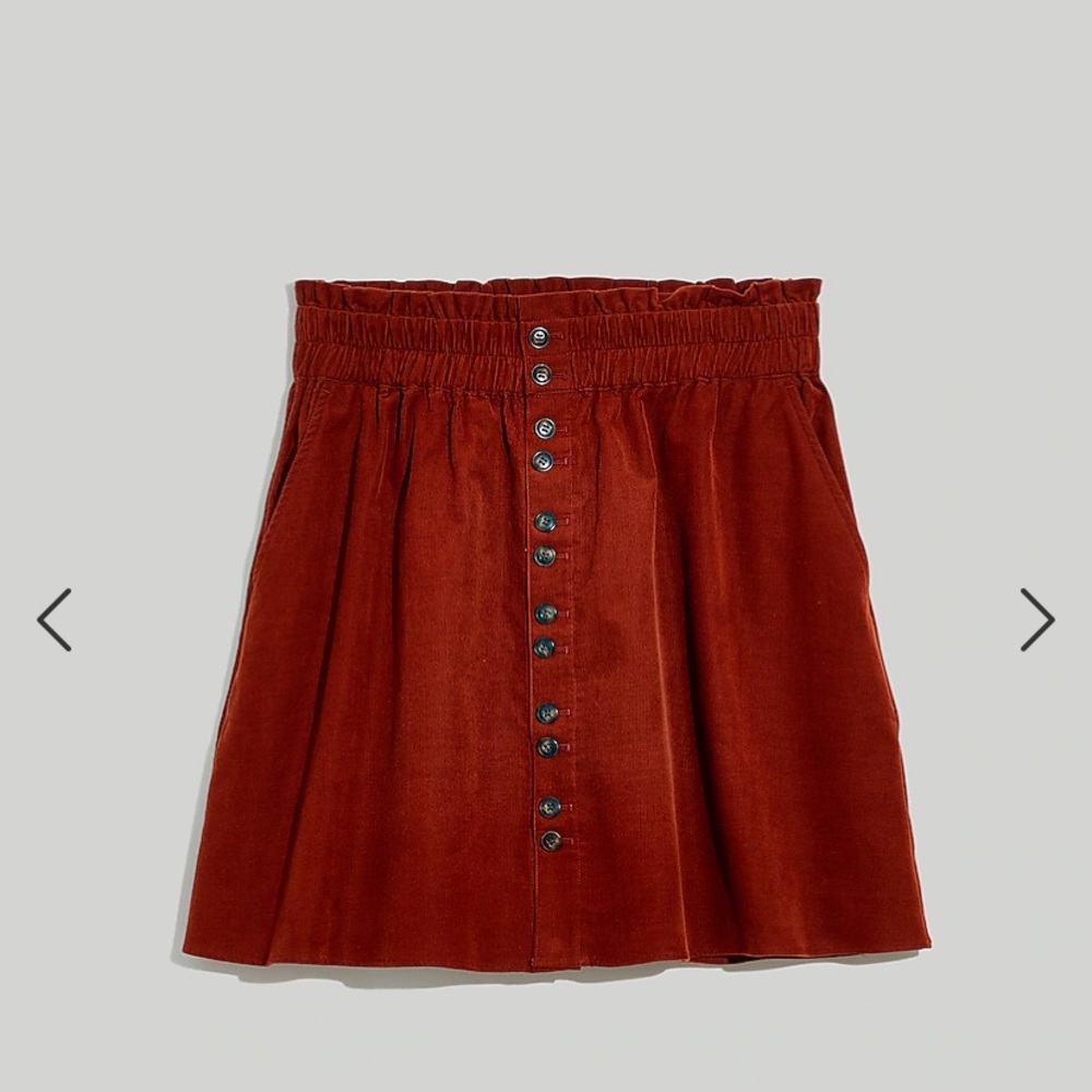 NWT Madewell Baby Corduroy Paperbag Button-Front Mini Skirt in dusty redwood